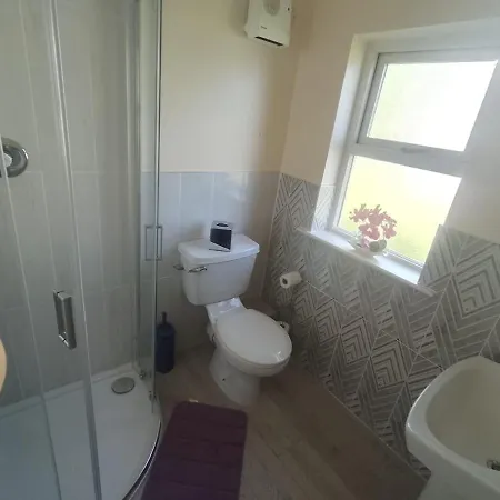 Сasa de vacaciones Remarkable 3-bed House In Killarney